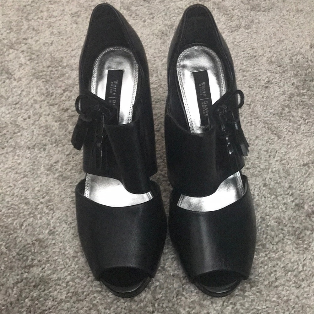 NEW White House Black Market Leather Heel Sz 7